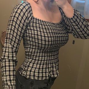 Square neck plaid long sleeve